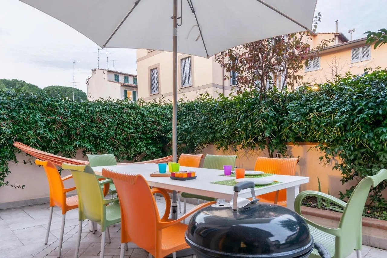 Colorful Boccaccio Apartment Florencia