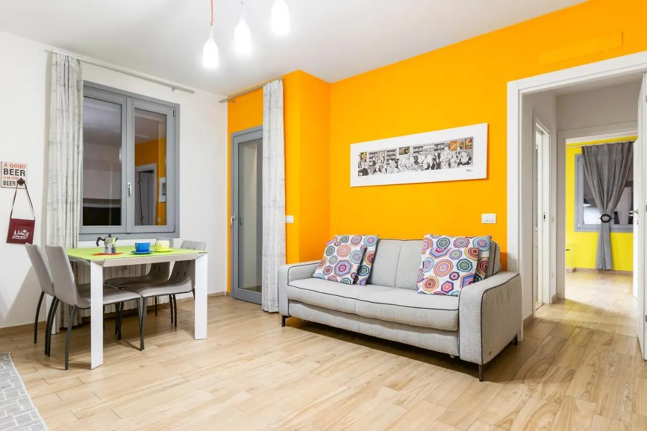 Colorful Boccaccio Apartment فلورنس 0*,